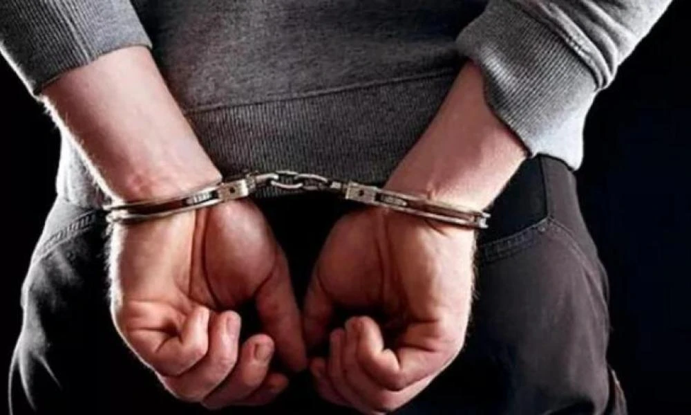 Συνελήφθησαν δύο Ρομά που προσποιούνταν υπαλλήλους της ΔΕΗ κλέβοντας σπίτια ηλικιωμένων στη Θεσσαλονίκη